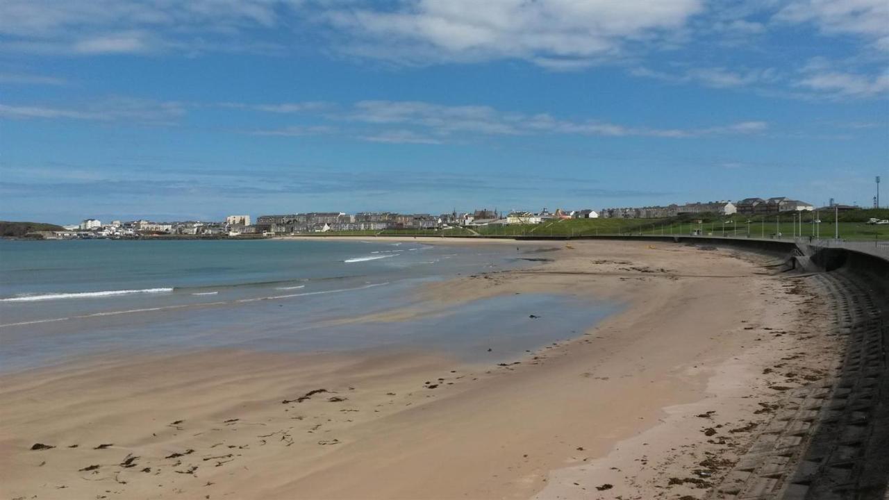 Apartment 1 West - Dog Friendly - By The Sea Portrush