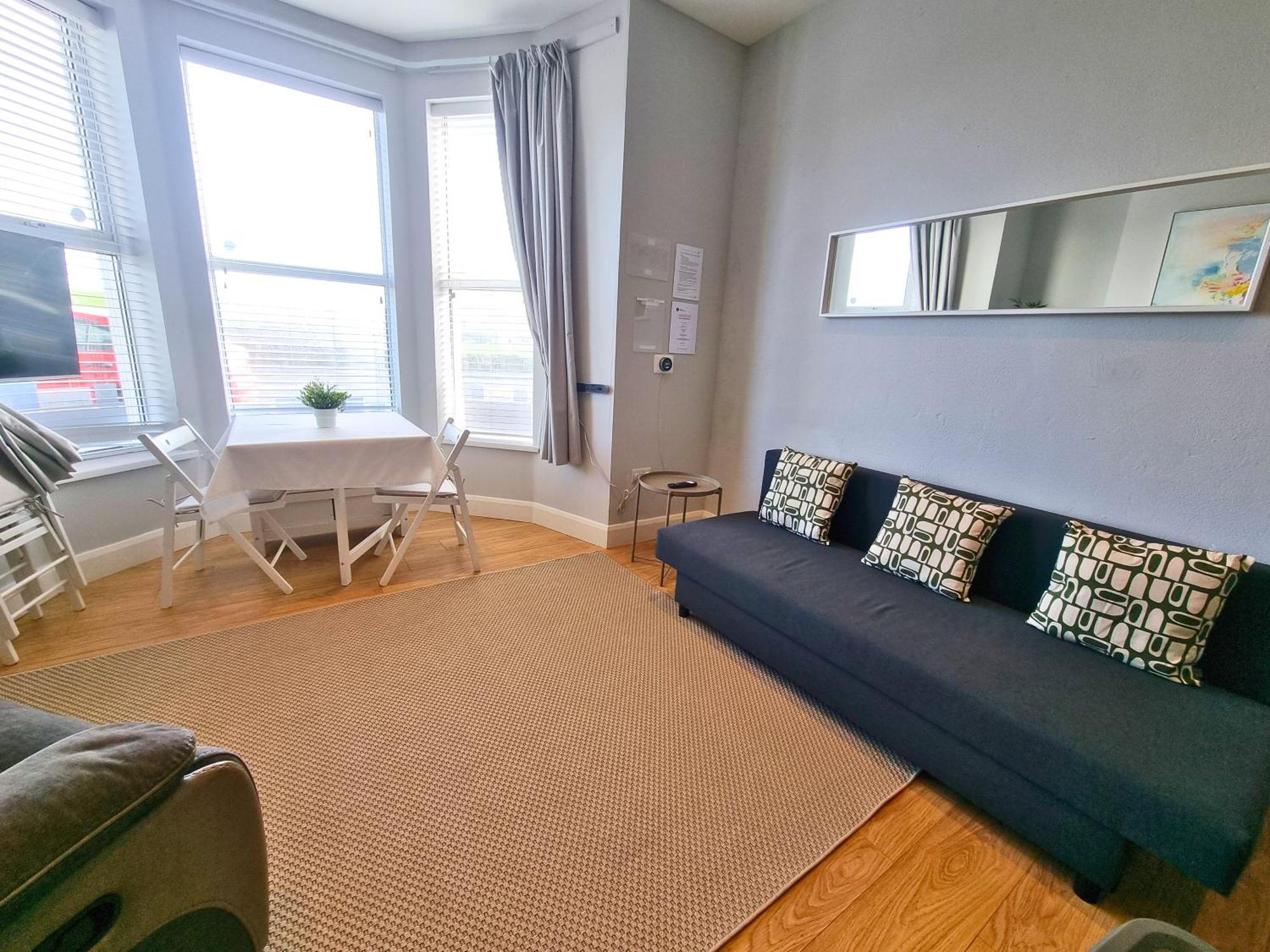 1 West - Dog Friendly - By The Sea * Portrush